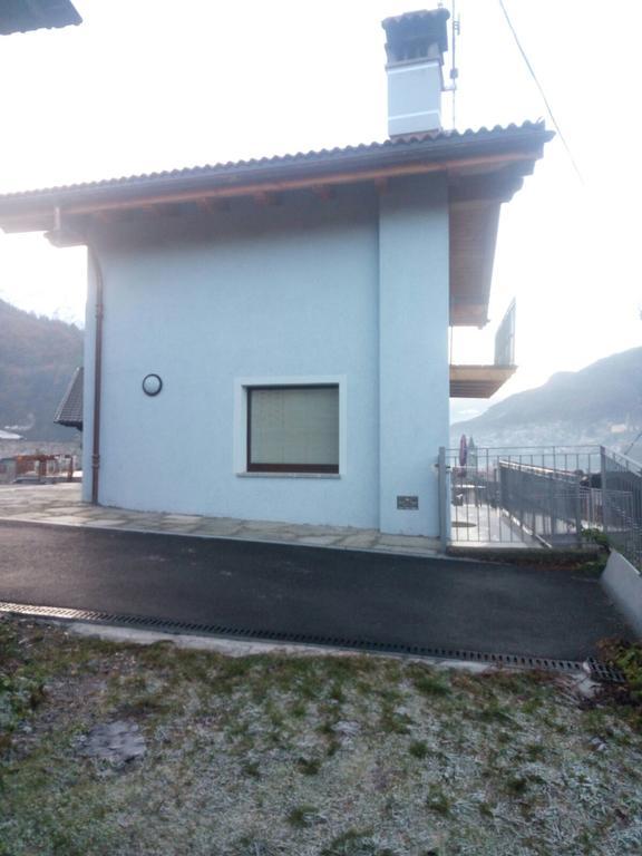 Casa Vacanze Chez Sapin Фенис Экстерьер фото